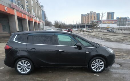 Opel Zafira C рестайлинг, 2012 год, 1 200 000 рублей, 2 фотография