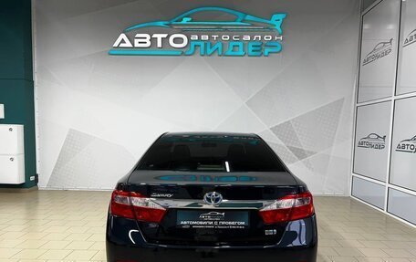Toyota Camry, 2012 год, 1 549 000 рублей, 3 фотография