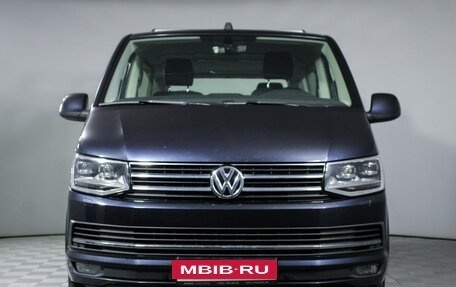 Volkswagen Multivan T6 рестайлинг, 2018 год, 3 610 000 рублей, 2 фотография