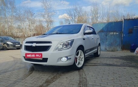 Chevrolet Cobalt II, 2013 год, 830 000 рублей, 2 фотография