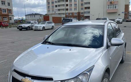 Chevrolet Cruze II, 2012 год, 830 000 рублей, 3 фотография