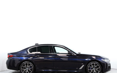 BMW 5 серия, 2022 год, 8 350 000 рублей, 4 фотография