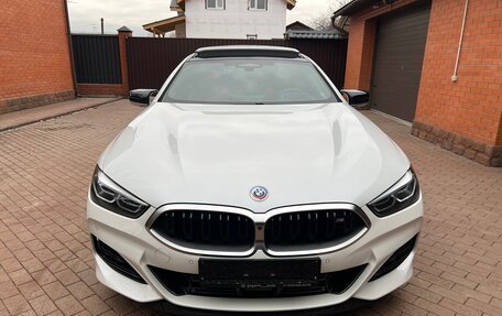 BMW 8 серия, 2022 год, 11 900 000 рублей, 2 фотография