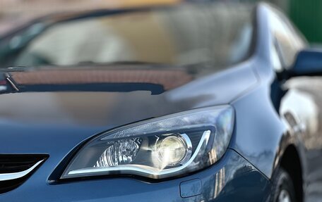Opel Astra J, 2014 год, 1 420 000 рублей, 3 фотография
