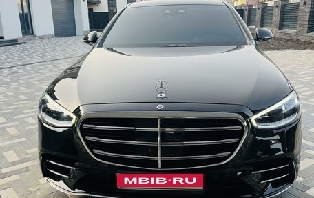 Mercedes-Benz S-Класс, 2022 год, 15 000 000 рублей, 3 фотография