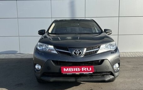 Toyota RAV4, 2014 год, 1 799 000 рублей, 2 фотография