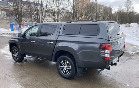 Mitsubishi L200 IV рестайлинг, 2019 год, 2 550 000 рублей, 3 фотография