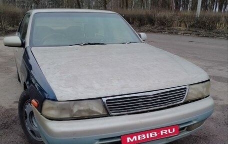 Nissan Laurel VIII, 1994 год, 250 000 рублей, 5 фотография