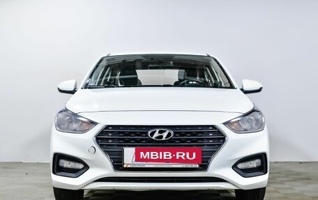 Hyundai Solaris II рестайлинг, 2018 год, 1 239 000 рублей, 2 фотография