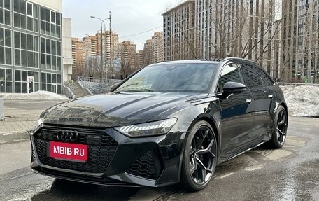 Audi RS 6, 2023 год, 22 990 000 рублей, 3 фотография