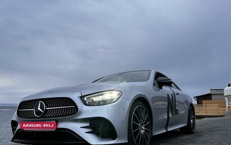 Mercedes-Benz E-Класс, 2021 год, 9 500 000 рублей, 3 фотография