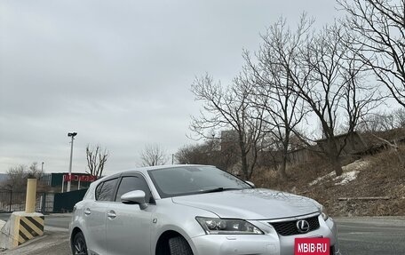 Lexus CT I рестайлинг, 2012 год, 1 600 000 рублей, 2 фотография