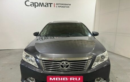 Toyota Camry, 2013 год, 1 900 000 рублей, 2 фотография