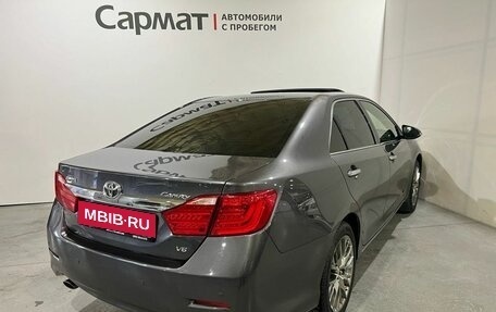 Toyota Camry, 2013 год, 1 900 000 рублей, 7 фотография
