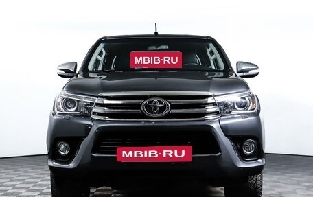 Toyota Hilux VIII, 2016 год, 3 298 000 рублей, 2 фотография