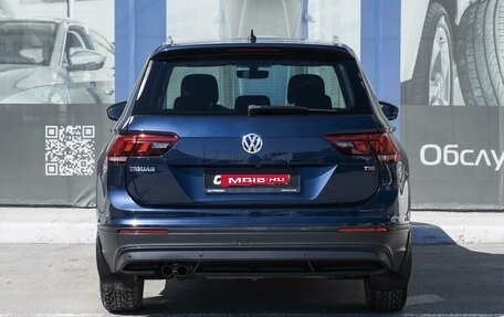 Volkswagen Tiguan II, 2017 год, 2 379 000 рублей, 4 фотография
