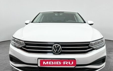 Volkswagen Passat B8 рестайлинг, 2021 год, 2 817 000 рублей, 2 фотография