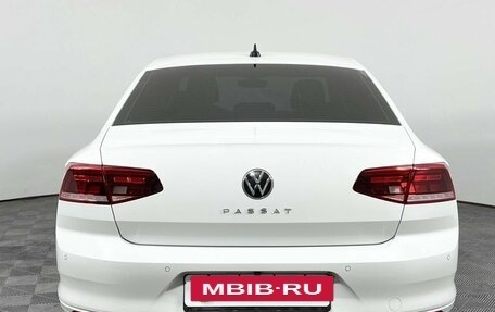 Volkswagen Passat B8 рестайлинг, 2021 год, 2 817 000 рублей, 5 фотография