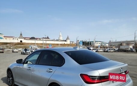 BMW 3 серия, 2019 год, 3 050 000 рублей, 2 фотография