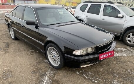 BMW 7 серия, 1994 год, 600 000 рублей, 3 фотография