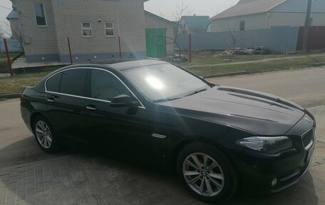 BMW 5 серия, 2014 год, 2 350 000 рублей, 4 фотография