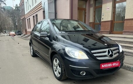 Mercedes-Benz B-Класс, 2011 год, 1 288 000 рублей, 4 фотография
