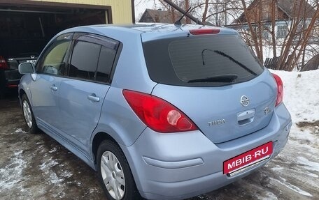 Nissan Tiida, 2011 год, 950 000 рублей, 3 фотография
