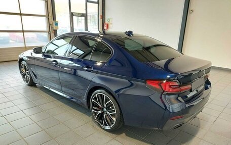 BMW 5 серия, 2021 год, 6 975 000 рублей, 4 фотография