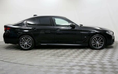 BMW 5 серия, 2020 год, 5 390 000 рублей, 5 фотография