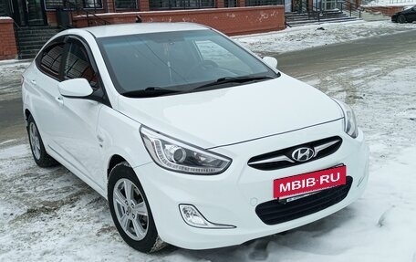 Hyundai Solaris II рестайлинг, 2014 год, 1 150 000 рублей, 2 фотография