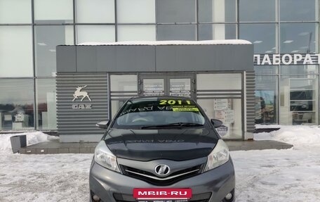 Toyota Vitz, 2011 год, 804 990 рублей, 2 фотография