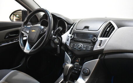 Chevrolet Cruze II, 2013 год, 715 000 рублей, 6 фотография