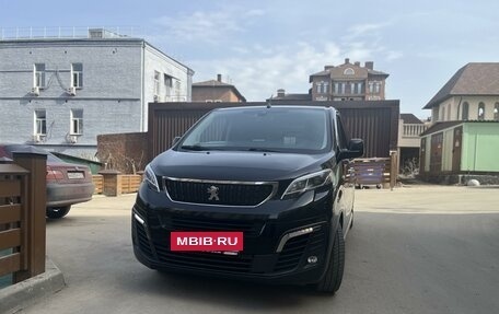 Peugeot Traveller I, 2021 год, 4 800 000 рублей, 2 фотография