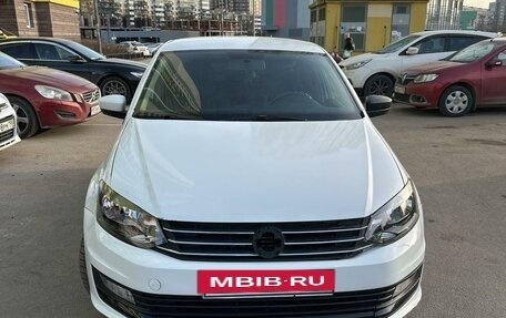 Volkswagen Polo VI (EU Market), 2016 год, 420 000 рублей, 2 фотография