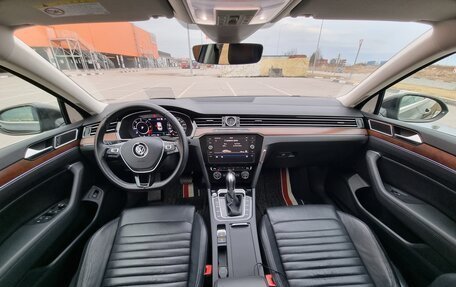 Volkswagen Passat B8 рестайлинг, 2018 год, 2 999 999 рублей, 7 фотография