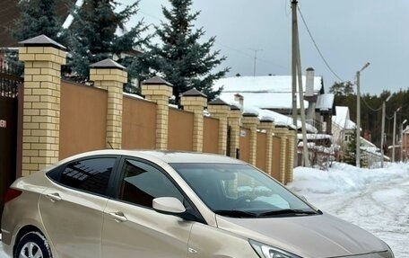 Hyundai Solaris II рестайлинг, 2012 год, 720 000 рублей, 3 фотография