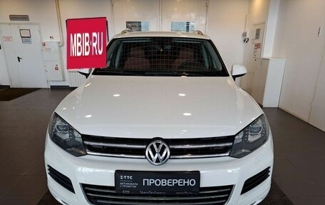 Volkswagen Touareg III, 2011 год, 2 622 500 рублей, 2 фотография