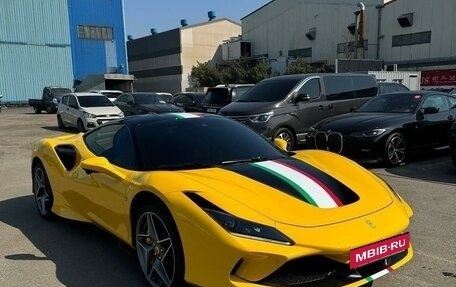 Ferrari F8, 2020 год, 35 000 000 рублей, 3 фотография