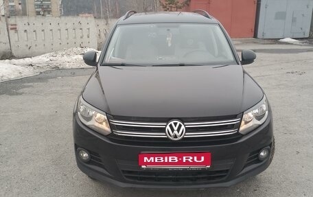 Volkswagen Tiguan I, 2013 год, 1 299 000 рублей, 3 фотография