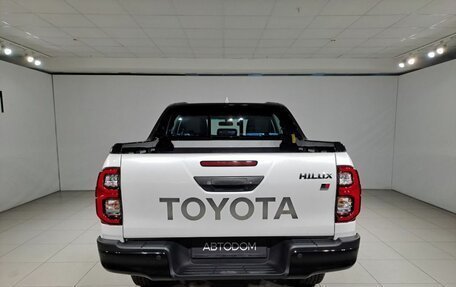 Toyota Hilux VIII, 2023 год, 7 000 000 рублей, 7 фотография