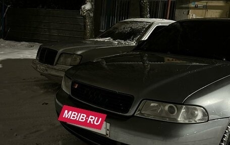 Audi A4, 1999 год, 650 000 рублей, 3 фотография