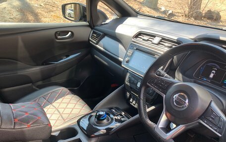 Nissan Leaf II, 2017 год, 1 380 000 рублей, 5 фотография