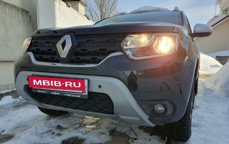 Renault Duster, 2021 год, 2 400 000 рублей, 2 фотография