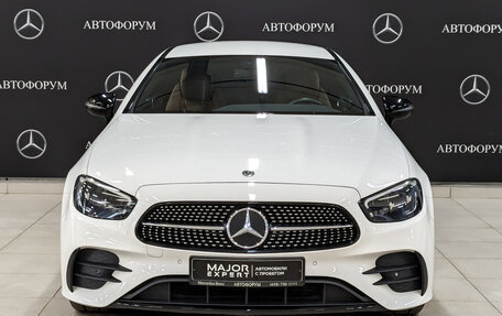 Mercedes-Benz E-Класс, 2020 год, 6 650 000 рублей, 2 фотография