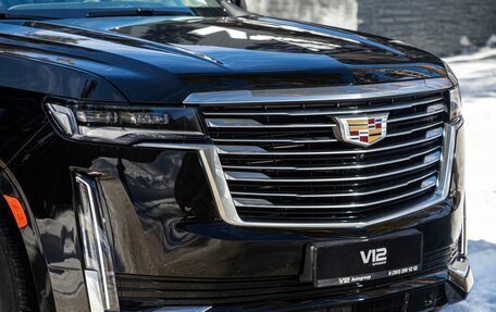 Cadillac Escalade V, 2023 год, 16 990 000 рублей, 5 фотография