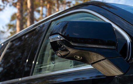 Cadillac Escalade V, 2023 год, 16 990 000 рублей, 9 фотография