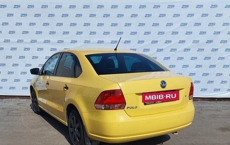 Volkswagen Polo VI (EU Market), 2015 год, 899 000 рублей, 3 фотография