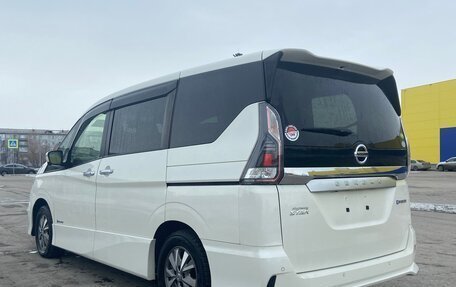 Nissan Serena IV, 2018 год, 2 240 000 рублей, 3 фотография
