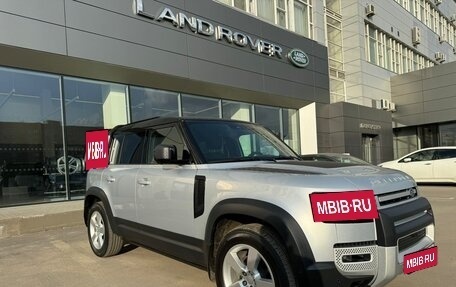 Land Rover Defender II, 2020 год, 6 990 000 рублей, 3 фотография