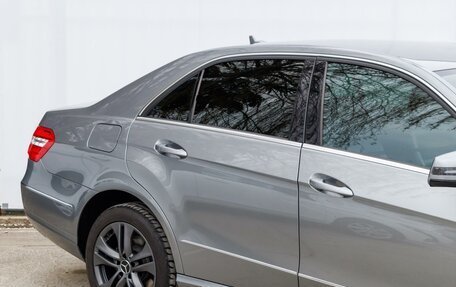 Mercedes-Benz E-Класс, 2012 год, 1 999 000 рублей, 10 фотография